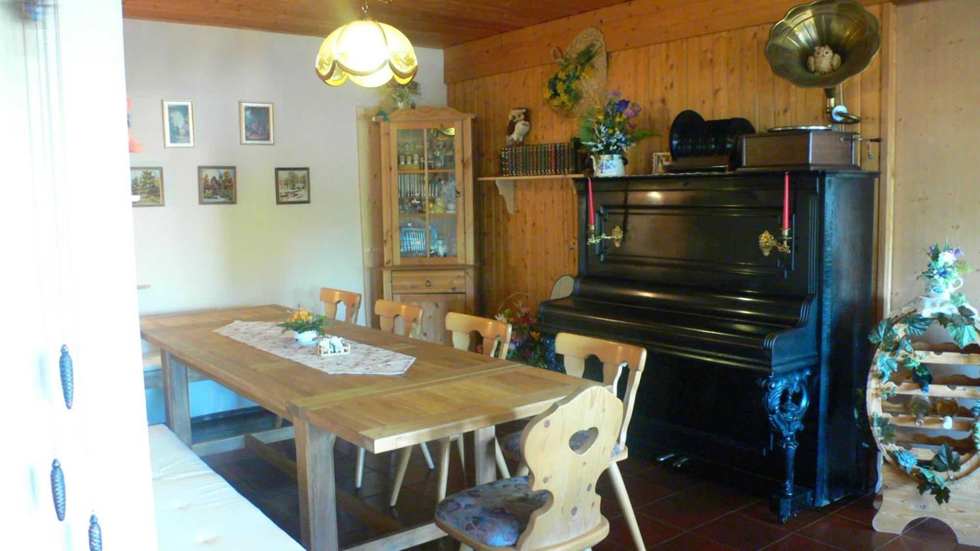 Landhotel Sperlingsberg Crimmitschau Екстериор снимка
