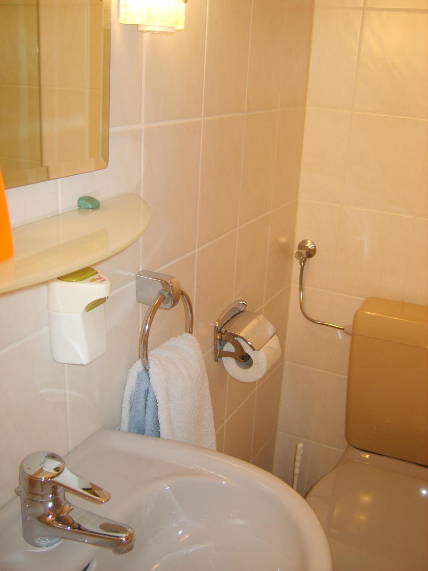 Landhotel Sperlingsberg Crimmitschau Екстериор снимка